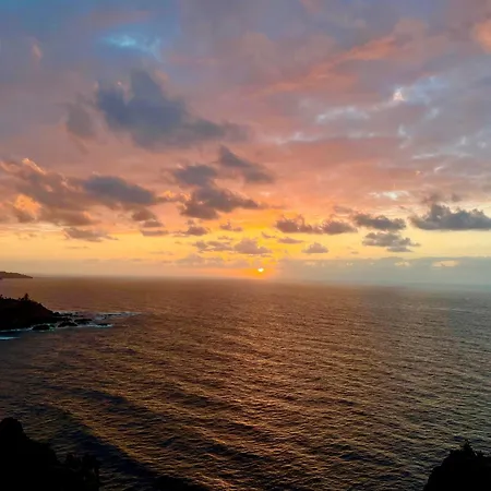 Exclusive Ocean Views דירה *