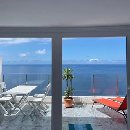 Exclusive Ocean Views Apartmán *